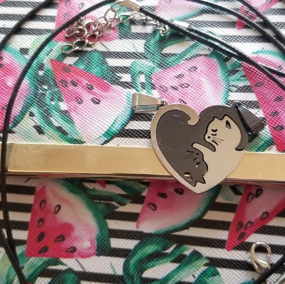 Cat Friendship Necklaces 😻😻 - Picture 2 of 3